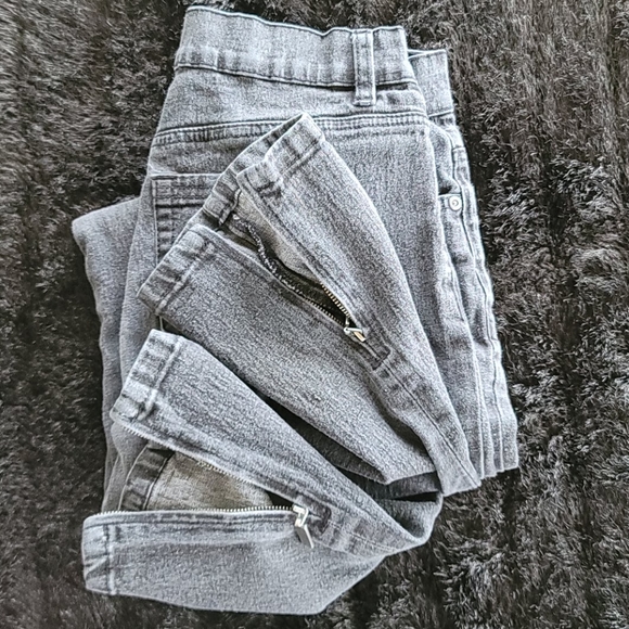 DG2 Skinny Jeans w/Ankle Zip Stonewashed Black 6T - Lots More in Closet! - Picture 4 of 10